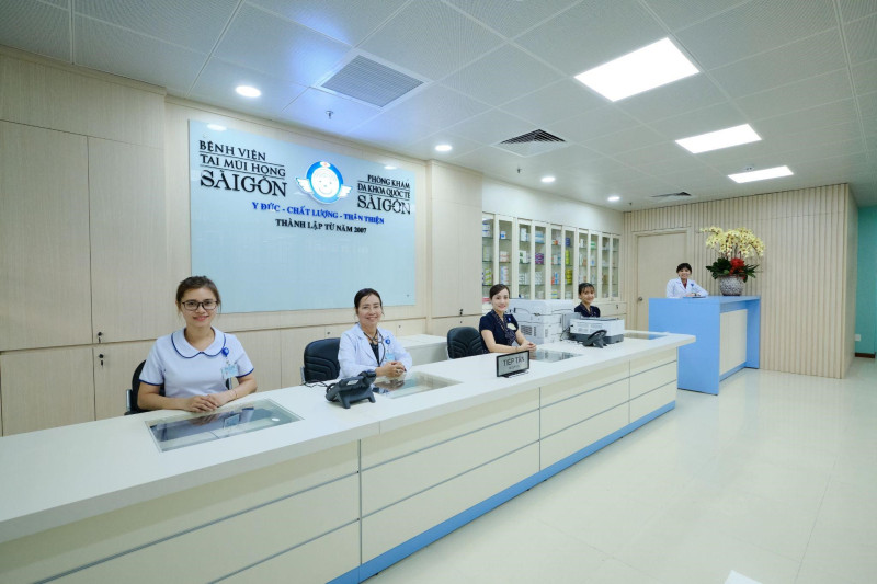 Bệnh Viện Tai Mũi Họng Sài Gòn (ENT) và Hệ thống Đa Khoa Quốc Tế Sài Gòn (SIGC) những cơ sở y tế hàng đầu tại Việt Nam sở hữu đội ngũ bác sĩ chuyên khoa giàu kinh nghiệm và có chuyên môn cao trong lĩnh vực tai mũi họng nói riêng và y học nói chung. 